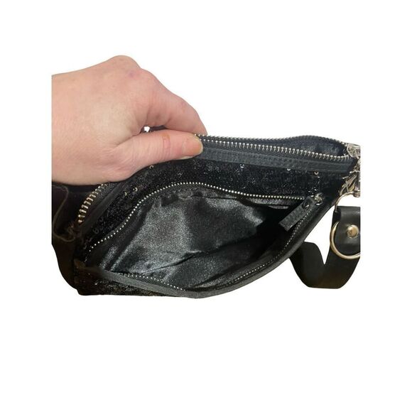 Victoria Secret Sequin Wristlet - Picture 6 of 6